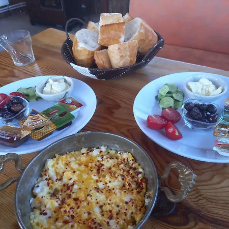 Sandik Cave Couette-café Ürgüp