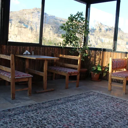Sandik Cave Couette-café