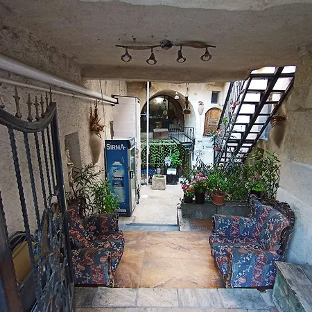 Sandik Cave Couette-café