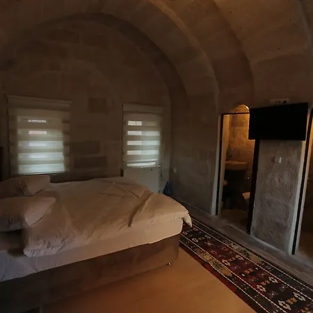 Sandik Cave Couette-café 2*