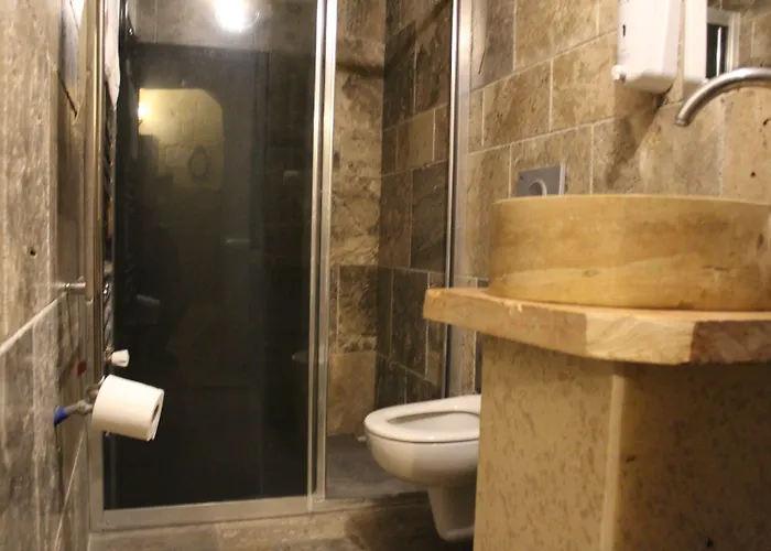 فندق مبيت وإفطار Sandik Cave أوروغوبْ