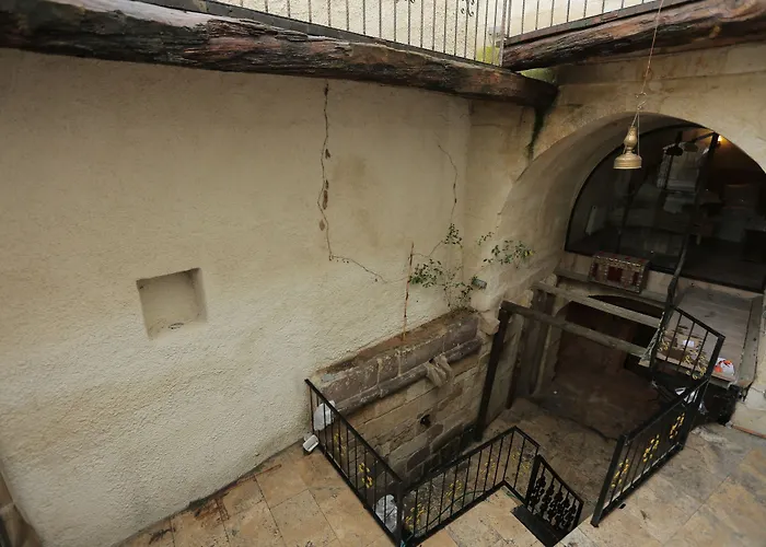 Sandik Cave 2* أوروغوبْ